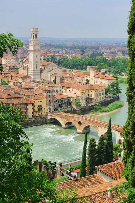 Northern Italy, Verona Italy, Italy Aesthetic, Bergamo, Beautiful Places To Travel, Pretty Places, Travel Aesthetic, Places Around The World, Toscana