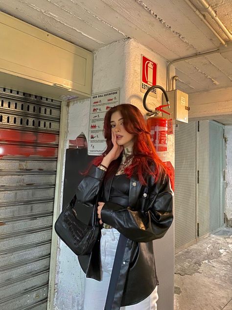 Red Hair Outfits, Taustakuva Iphone Disney, Mode Ulzzang, Red Hair Inspo, Girls With Red Hair, Dye My Hair, Hair Inspo Color, Grunge Hair, Dream Hair