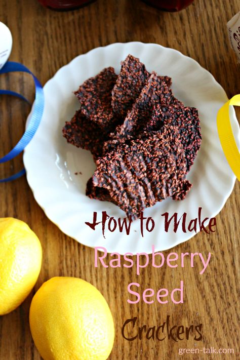 How to Make Raspberry Seed Crackers with your leftover raspberry/blackberry seeds Homemade Crackers Recipe, Making Jam, Small Bites Appetizers, Seed Crackers, Crackers Recipe, Acai Bowls, Farm Fresh Recipes, Homemade Crackers, Raspberry Seeds