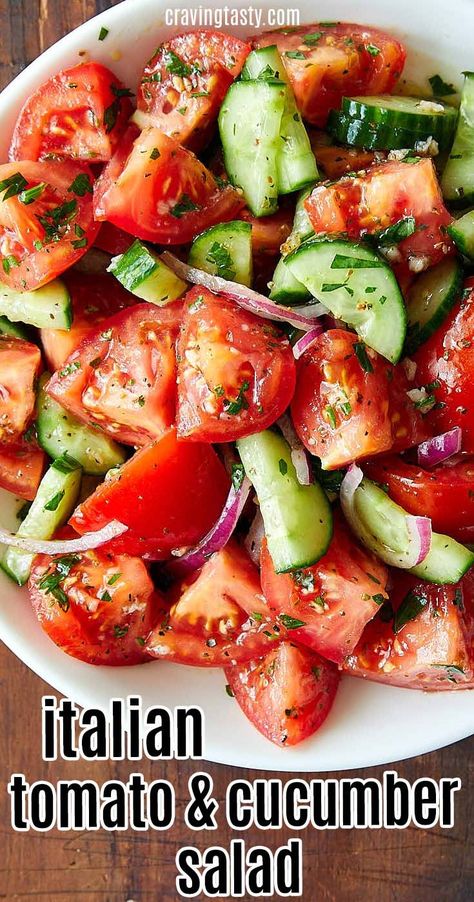 Dinner Recipes Large Group, Summer Cookout Food, Cucumber And Tomato Salad, Track Diet, Cucumber And Tomato, Pasta Vegetariana, Tomato Salad Recipes, Fresh Salad Recipes, Cucumber Recipes Salad