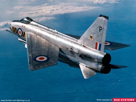 English Electric Lightning | Thunder & Lightnings - English Electric Lightning Airplane Photography, Air Force Aircraft, Jet Age, Supermarine Spitfire, British Aircraft, Navy Aircraft, Thunder And Lightning, Military Jets, F 35