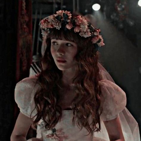 violet baudelaire icon asoue Asoue Cast, Malina Weisman, Violet Baudelaire, Salem Tv Show, Malina Weissman, Header Tumblr, Lemony Snicket, Unfortunate Events, A Series Of Unfortunate Events