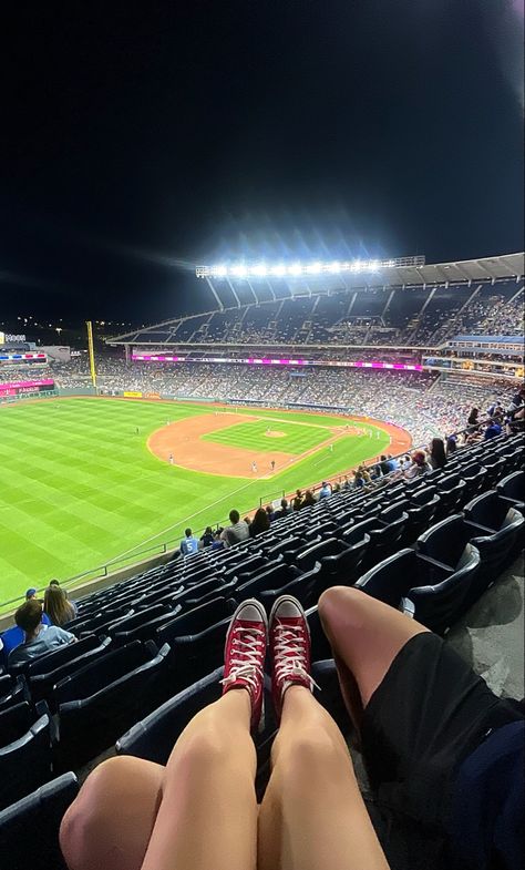 Date night idea baseball love romance ideas quotes Couple At A Baseball Game, Couple At Baseball Game, Couple Baseball Game Pictures, Baseball Romance Aesthetic, Sports Couple Aesthetic, Baseball Bf Aesthetic, Baseball Game Couple Pictures, Cut Couple Pictures, Baseball Game Couple