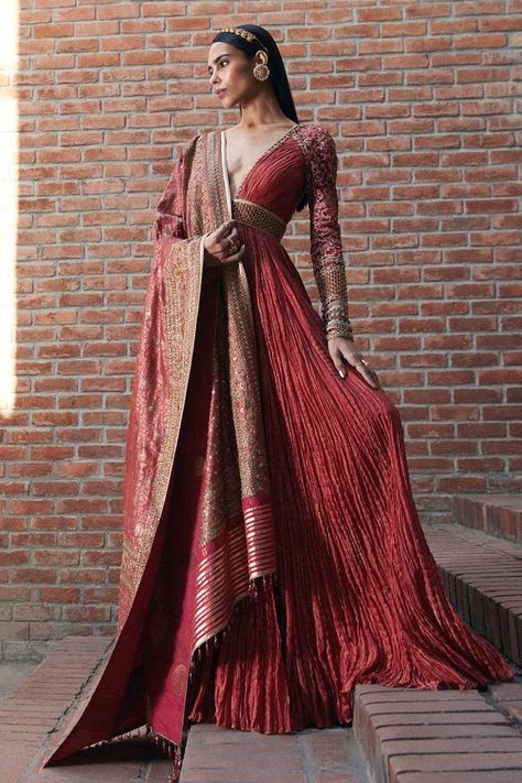 Brocade Dupatta, Rust Orange Dress, Embroidered Anarkali, Indian Party Wear, Tarun Tahiliani, Indian Dresses Traditional, Indian Gowns Dresses, New Address, Indian Gowns