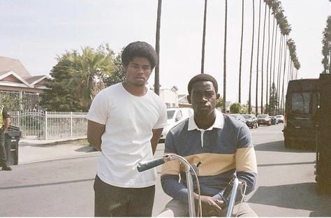 Leon&Franklin #snowfall #art #blackexcellence #y2k #loveyourself #retro #80s Snowfall Tv Show, Snowfall Franklin Saint, Snowfall Franklin, Snowfall Show, Isaiah John, Franklin Saint, Cold Photos, Snowfall Wallpaper, Damson Idris