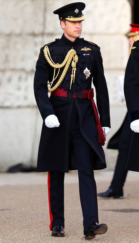 Irish Guards, Prince Clothes, Horse Guards Parade, Horse Guards, Prinz Harry, Prince William And Harry, Royal Family England, Prince William And Catherine, Royal Prince