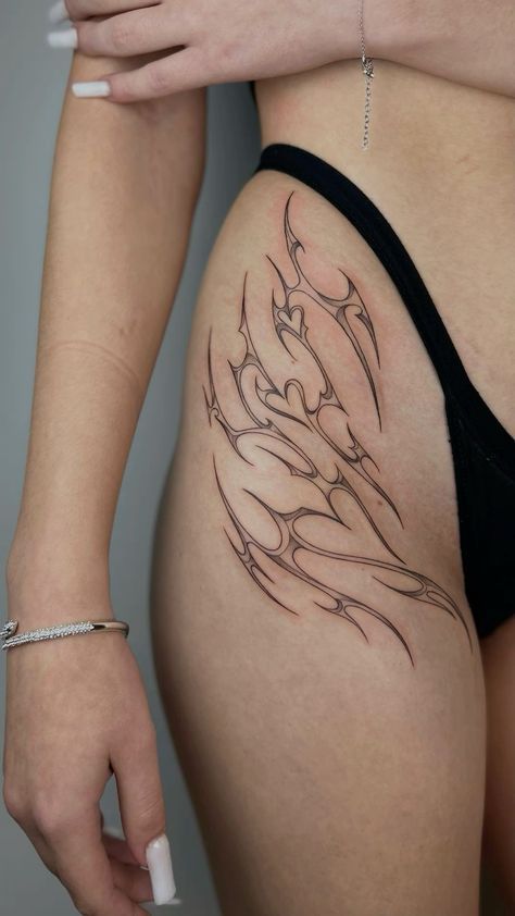 Hip Leg Tattoos Women, Simple Minimalistic Tattoo, Keep On Keeping On Tattoo, Angel Tattoo Thigh, Thigh Tattoos Women Grunge, Sternum Dragon Tattoo, Abstract Hip Tattoo, Waist Line Tattoos For Women, Hand Tattoo Female