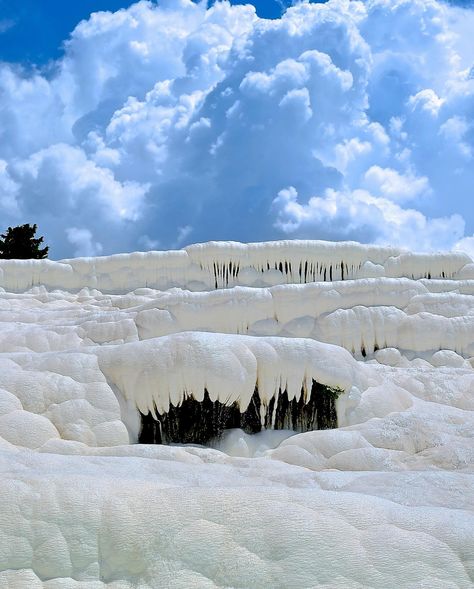 Another beautiful landmark on our BUCKET LIST! 🗺️🇹🇷 Pamukkale, often referred to as the “Cotton Castle,” is a captivating natural wonder in the Denizli Province of southwestern Turkey. The site’s unique terraces, resembling a cascading castle made of cotton, have been formed over centuries by the flow of mineral-rich thermal waters. 🇹🇷🗺️ Do you have any remarkable landmarks on your bucket list? 🗺️🇹🇷 🇹🇷🗺️ #pamukkale #turkey #turkiye #naturalwonders #naturalwondersoftheworld #hotsprings #... Terrace, Nature, Pamukkale, Cotton Castle, Pamukkale Turkey, Hot Springs, Natural Wonders, Wonders Of The World, Bucket List