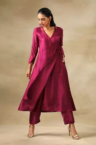 Page 2 of Indian-dresses Silk Suit Designs Indian, Suit Neck Designs, Angrakha Kurta, Silk Kurti Designs, Kurta Pant Set, Angrakha Style, Top Clothing Brands, Kurta Patterns, Silk Kurti