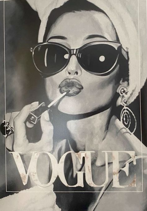 💄 Vogue Vintage, Poster Room, Fashion Wallpaper, Vogue Covers, Bedroom Posters, Fashion Wall Art, Black And White Posters, Cute Poster, Vintage Poster Art