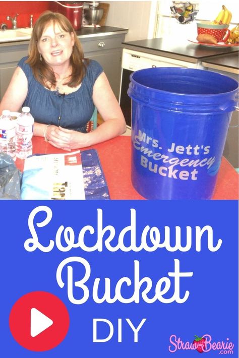 Be prepared! Create a lockdown bucket for a classroom emergency. Classroom Emergency Bag, Classroom Emergency Kit, Teacher Emergency Stash, Classroom Safety, School Lockdown, School Emergency Kit, Pta Ideas, Emergency Blankets, Emergency Bag