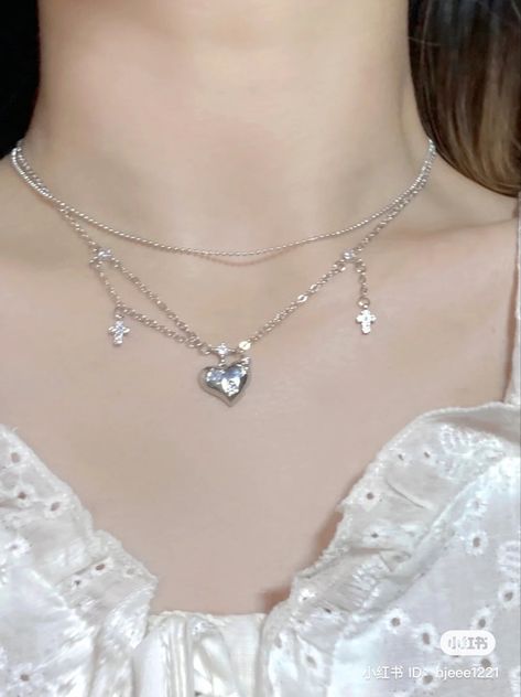 Silver Pearl Jewelry, Korean Accessories, Enchanted Jewelry, Edgy Jewelry, Body Chain Jewelry, Girly Accessories, Neck Chain, Beaded Accessories, Cute Necklace