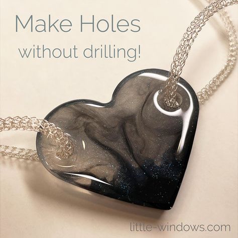 The best way to make holes in your resin castings without drilling – Little Windows Brilliant Resin and Supplies Fimo, Resin Pendant Mold, Resin Pendants Diy, Diy Resin Jewelry Ideas, Uv Resin For Beginners, Resin And Polymer Clay Jewelry, Diy Resin Pendants, Diy Resin Gift Ideas, Heart Mold Ideas