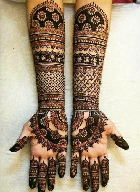 Latest mehndi design Mandalas, Karva Chauth Mehndi Designs, Rajasthani Mehndi Designs, Indian Mehndi Designs, मेहंदी डिजाइन, Mehndi Designs 2018, Modern Mehndi Designs, Engagement Mehndi Designs, Full Mehndi Designs