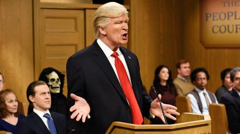 It's President Donald Trump (Alec Baldwin) versus the Ninth Circuit Court judges (Kyle Mooney, Vanessa Bayer, Pete Davidson) on a new People's Court. [Season 42, 2017] Best Snl Skits, Best Of Snl, Vanessa Bayer, Kyle Mooney, People's Court, Snl Skits, Late Night Show, And So It Begins, Pro Athletes
