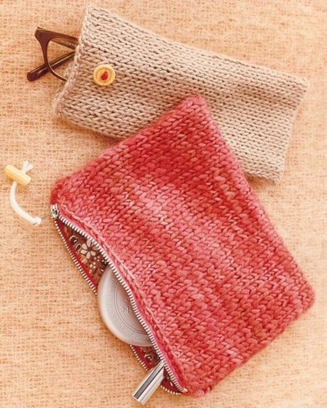 32 Easy Knitted Gifts - Knit Pouches - Last Minute Knitted Gifts, Best Knitted Gifts For Anyone, Easy Knitted Gifts To Make, Knitted Gifts For Friends, Easy Knitting Patterns For Beginners, Quick And Easy Knitted Gifts http://diyjoy.com/easy-knitted-gifts Knitted Purses, Diy Sy, Small Purses, Knit Purse, Knit Crafts, Handmade Gifts For Her, How To Purl Knit, Easy Knitting Patterns, Knitted Wit