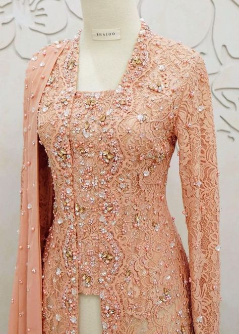 Kebaya Terracota, Kebaya Orange, Walima Dress Design, Kebaya Brokat Modern Hijab, Kebaya Kutu Baru Hijab, Rok Lilit Outfit, Kebaya Kutu Baru Modern, Dress Brokat Muslim, Dress Design Fashion