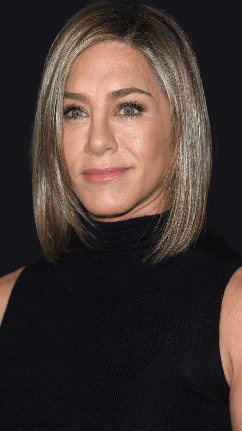 Jennifer Aniston Reveals Her Current Wellness and Beauty Routines Jennifer Aniston Interview, Jennifer Aniston Hair Color, Jeniffer Aniston, Jennifer Aniston Hair, Jenifer Aniston, Jennifer Aniston Hot, Jennifer Anniston, Hair Care Brands, Rachel Green