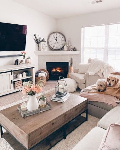 Small Living Room Layout With Corner Fireplace, Living Room Design With Corner Fireplace, Rustic Cozy Living Rooms, Farmhouse Chimney, Corner Fireplace Layout, Living Remodel, Corner Fireplace Decor, Corner Fireplace Living Room, Corner Fireplaces