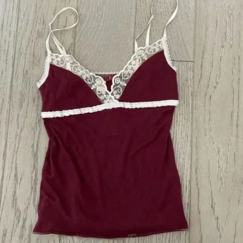 Authentic Hollister Cotton Lace Tank Cami Tank. New With Tag. Size Small. Very Rare. I Purchased This In The Early To Mid 2000s, Y2k Era. It Has Never Been Worn. I Just Found A Lot Of My Old Vintage Hollister And Abercrombie Items From That Era In My Storage Unit, Check Out My Other Listings If You're Interested In Brand New With Tag Unworn Vintage Hollister And Abercrombie From The 2000s. They Were Purchased From 2001-2007 Mostly. New With Tag Vintage Hollister, White Cami Tops, Hollister Tank Tops, Babydoll Tank Top, Y2k Era, Blue Corset, 2000s Y2k, Cami Shirt, Cami Tank Top