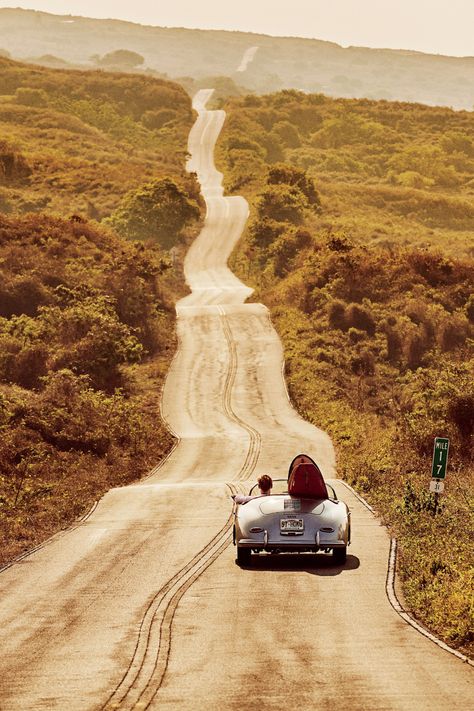 Karton Design, Belle Nature, Beautiful Roads, Have Inspiration, Beach House Style, Winding Road, Back Road, Conde Nast Traveler, Porsche 356