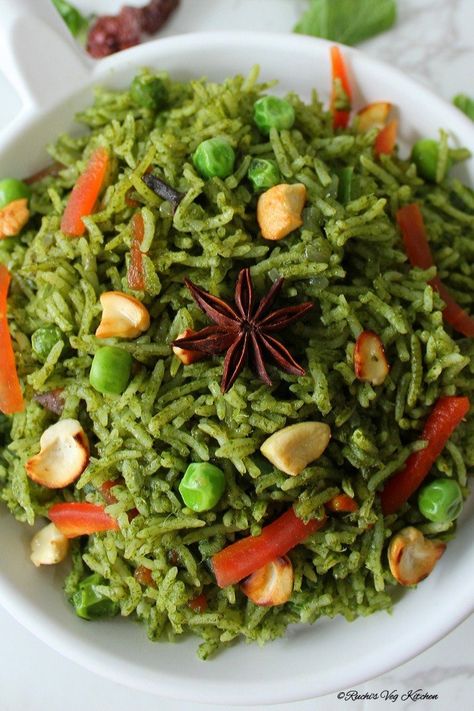 MINT CORIANDER PULAO / PUDINA DHANIYA PULAO – Ruchi's Veg Kitchen Green Pulao Recipe, Veg Pulao Recipe Indian, Mini Food Appetizers, Veg Pulao Recipe, Veg Pulao, Veg Biryani, Indian Rice Recipes, Delicious Rice, Cook Rice