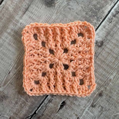 A photo of the front post afghan square for the Memories Blanket crochet along Crochet Front Post, Crochet Washcloth Free Pattern, Crochet Washcloth Free, Memory Blanket, Crochet Classes, Front Post Double Crochet, Linen Stitch, Simple Texture, Crochet Washcloth