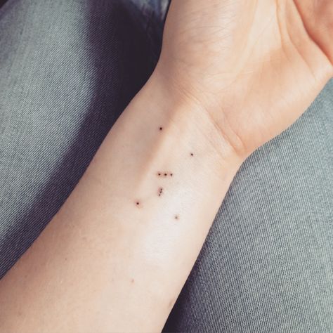 I finally did it! My new Orion tattoo ;)                                                                                                                                                      More Orion Tattoo, Star Constellation Tattoo, Simbolos Tattoo, Nebula Tattoo, Astronomy Tattoo, Hunter Tattoo, Taboo Tattoo, Orion's Belt, Taurus Tattoos