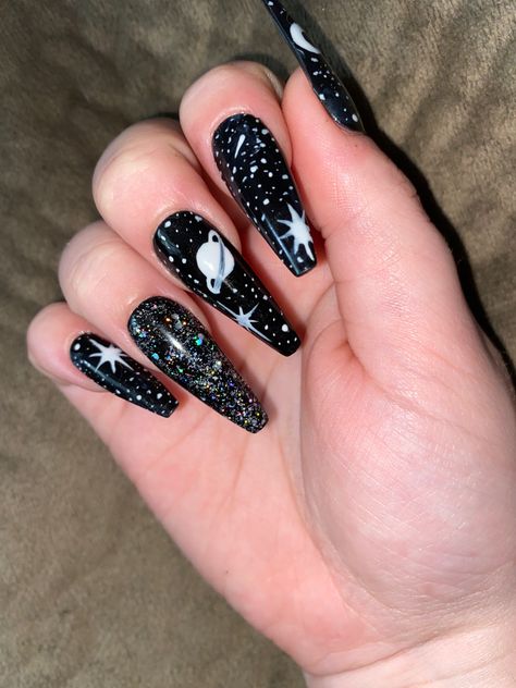 Galaxy Nails, Quinceanera Nails, Multicolored Nails, Diamond Nail Art, Space Nails, Punk Nails, Black Acrylic Nails, Acrilic Nails, Moon Nails