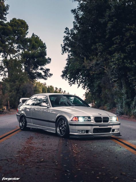 Bmw Z3 Roadster, E36 Sedan, Bmw E36 M3, Bmw 318, E36 Coupe, Serie Bmw, Mobil Bmw, Carros Bmw, E36 M3