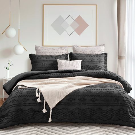 PRICES MAY VARY. 【3Pieces Queen Size Comforter Set Include 】comforter 88*88in*1 & pillowcase20*26in*2 【Exquisite Comforter Design】After many times of toning test,we finally approved this COOL BLACK color, combined with the design of bohemian elements. feels gentle and comfortable. very light and soft. This design hopes to bring customers a comfortable sleeping environment 【Balanced Warmth and Soft Touch】Cute comforter set 3pieces includes a comforter and two pillowshams, the microfiber filling m Sherpa Bedding, Comforter Sets Boho, Queen Size Comforter Sets, Bohemian Elements, Fluffy Comforter, Black Comforter, Boho Comforters, Queen Size Comforter, Flannel Bedding