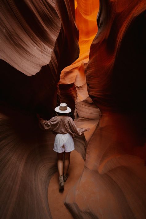 Las Vegas, Nature, Arizona Aesthetic, Glen Canyon Dam, Antelope Canyon Arizona, Beautiful Vacation Spots, Lower Antelope Canyon, Visit Arizona, Cheap Places To Travel