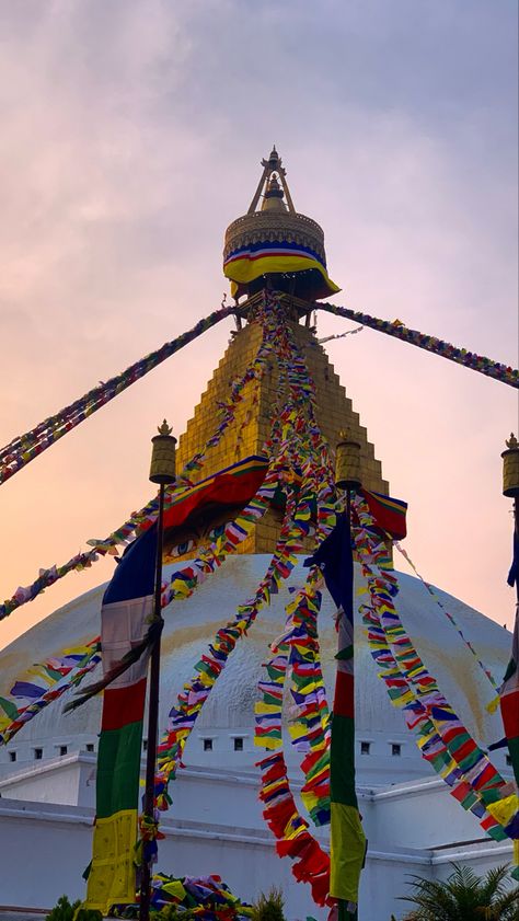 #bouddha #nepal Nepal, Travel, Nepal Aesthetic, Aesthetic Filter, South Asia, Travel Dreams, Aesthetic Pictures, Vision Board, Filter