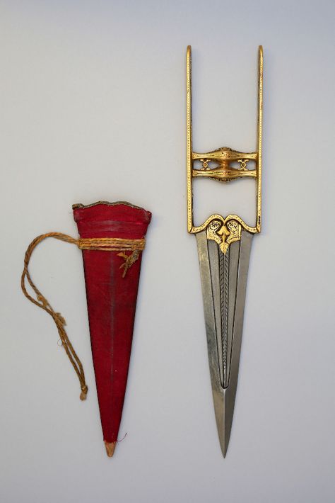 Indian katar, 19th century wootz steel with scabbard. Wootz Steel, Push Dagger, Shivaji Maharaj Hd Wallpaper, Pretty Knives, Dagger Knife, Arm Armor, Artifacts, Dungeons And Dragons, 19th Century