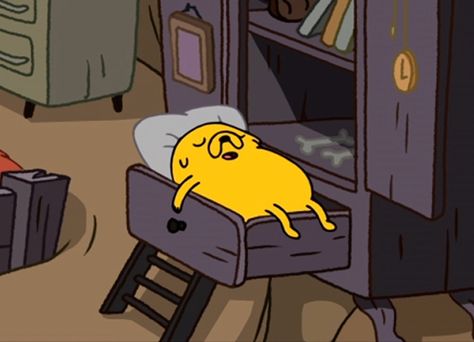 Dog Profile Pic, Jake Sleeping, Nostalgia Cartoon, Fin And Jake, Animation Aesthetic, Adventure Time Jake, Dog Profile, Jake Adventure Time, Adveture Time