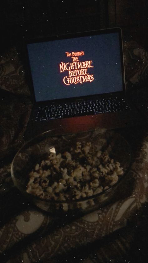 Cozy movie nights #fall #movie #nightmarebeforechristmas Natal, Watching Halloween Movie Aesthetic, Halloween Movie Marathon Aesthetic, Winter Movies Aesthetic, Late Night Movie Aesthetic, Movie Night Snap, Fall Movie Aesthetic, Movies Night Aesthetic, Watching Christmas Movies Aesthetic