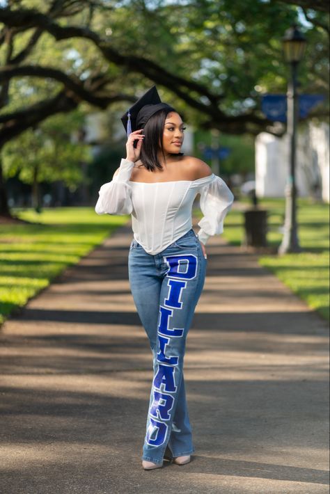 Jean Graduation Outfit, Decision Day Photoshoot Outside, Class Of 2024 Photoshoot Ideas, High School Ring Ceremony Outfits, Senior Breakfast Outfit Black Women, Highschool Graduation Pictures Outfits, Denim Birthday Photoshoot, First Day Senior Year Outfit, Highschool Senior Pictures Outfits