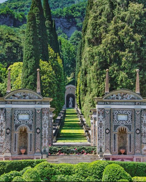 wedding venues lake como hotel villa deste 3 Wedding Venues Lake, Lake Como Hotels, Villa Deste, Italian Wedding Venues, Opulent Interiors, Lake Como Wedding, Lakeside Wedding, Hotel Villa, Wedding Designer