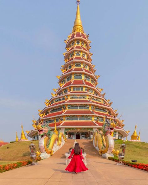 A guide to all the best & beautiful Chiang Rai temples in Northern Thailand including the famous White temple. #chiangrai #travelphotography #thailand #southeasteasia | Chiang Rai Thailand photography, Chiang Rai Thailand things to do, Chiang Rai blue temple, Chiang Rai white temple, Best temples in Chiang Rai, What to do in Chiang Rai, best photo spots in Chiang Rai, Thailand Travel guide, Thailand Travel Itinerary, Thailand Travel destinations to visit, Best temples to visit in Thailand Peru, Thailand Destinations, Thai Architecture, Thailand Shopping, Thailand Travel Destinations, Chiang Rai Thailand, Thailand Tourist, Mural Inspiration, Thailand Vacation