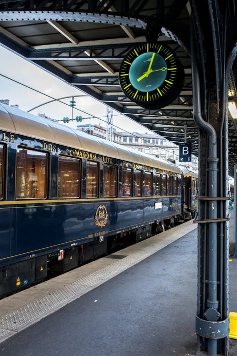 Trains Photography, Simplon Orient Express, Foto Glamour, Luxury Train, Old Trains, Orient Express, Train Journey, Mua Sắm, Ways To Travel