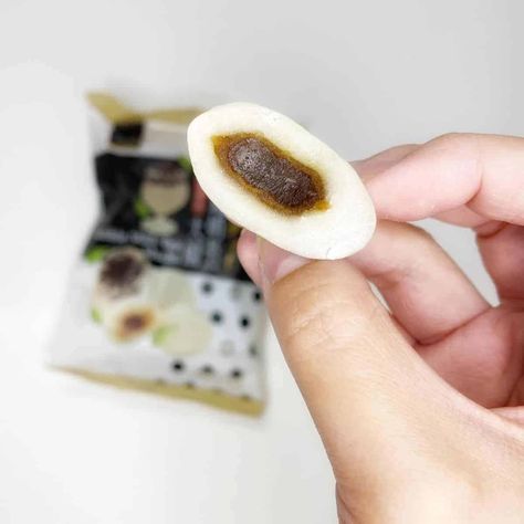 Mochi Boba, Mochi Recipe Microwave, Make Bubble Tea, Boba Recipe, How To Make Bubbles, Mochi Recipe, Boba Milk Tea, Food Asian, Boba Milk