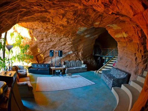 Cliff Jump, Grand Staircase Escalante, Escalante National Monument, Go Glamping, Cave House, Rock Climbing Wall, Glamping Site, Utah Travel, House On The Rock