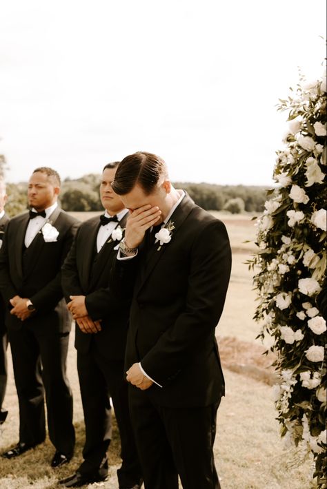 Husband Reaction To Bride, Groom Watching Bride Walk Down The Aisle, Grooms Reaction To Bride, Walking Down The Aisle Photos, Groom Reaction To Bride, Ceremony Shots, Shannon Ford, Wedding September, Wedding Photo List