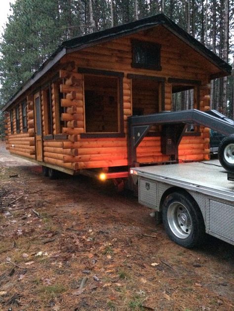 700 Sq Ft Adu, Amish Cabins Tiny Houses, Tiny Home Cabin Ideas, Tiny House Log Cabin, Small Cabins On A Budget Rustic, Tiny Cabins Interiors Rustic, Cabins And Cottages Interior, Bunkhouse Ideas Guest Cabin, Little Cabin Interior