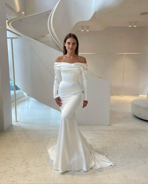 Simple Elegant Wedding Dress, Silk Wedding Dress, Modern Romance, Satin Wedding Dress, Wedding Dress Couture, Couture Wedding, Long Sleeve Wedding, Satin Wedding, Wedding Dress Sleeves