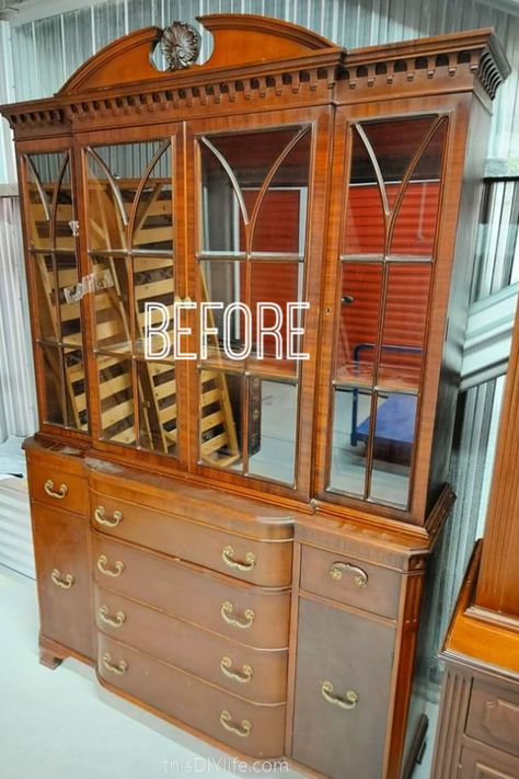 I'm so excited about this DIY Apothecary Cabinet Inspired old hutch makeover! It has given us so much more storage in our dining room and it looks so good. And it was cheap to make - we spent about $160 for this makeover - including the old hutch AND the apothecary drawer pulls! Patchwork, Apothecary Dining Room, Diy Apothecary Cabinet, Repurposed China Cabinet, Ikea Window Seat, Repurposed Hutch, China Hutch Makeover, Music Room Office, Diy Apothecary