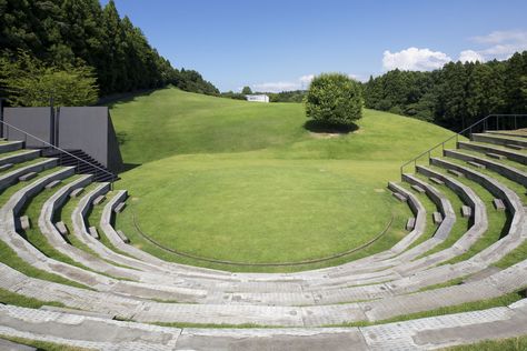 Gallery of White Arbor and Open Air Theater / APL design workshop - 3 Amphitheatre Architecture, White Arbor, Amphitheater Architecture, Converted Shipping Containers, Open Air Theater, L Design, Open Air Cinema, Outdoor Stage, Outdoor Theater