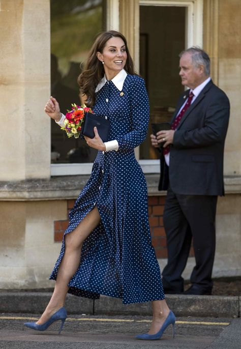 Katherine Middleton, London Bridges, Kate Middleton Legs, Kate Fashion, Crown Netflix, Bletchley Park, Estilo Kate Middleton, Women Celebrities, Kate And Pippa