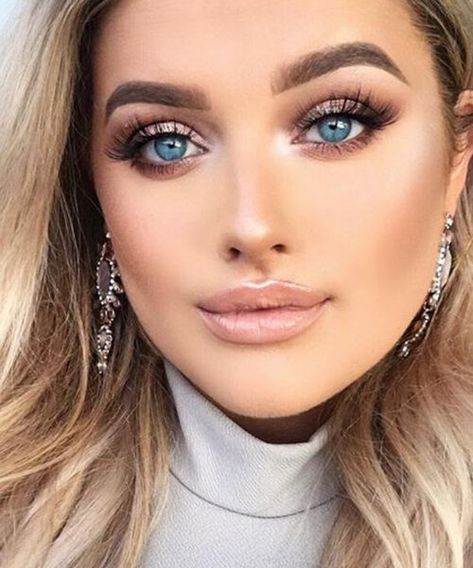 Smokey Eyes Blue Eyes Blonde Hair, Makeup Looks For Pale Skin And Blue Eyes, Formal Make Up Blue Eyes, Natural Blue Eyes Makeup, Date Night Make Up Blue Eyes, Wedding Makeup For Copper Hair, Contoured Wedding Makeup, Copper Eye Makeup Blue Eyes, Makeup Ideas Red Hair Blue Eyes