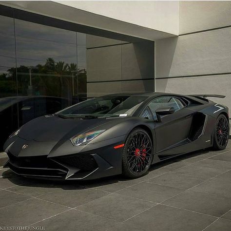 Exotic Sports Cars, Aventador Lamborghini, Luxury Sports Cars, Pimped Out Cars, Lux Cars, Lamborghini Cars, Super Luxury Cars, Pretty Cars, Fancy Cars